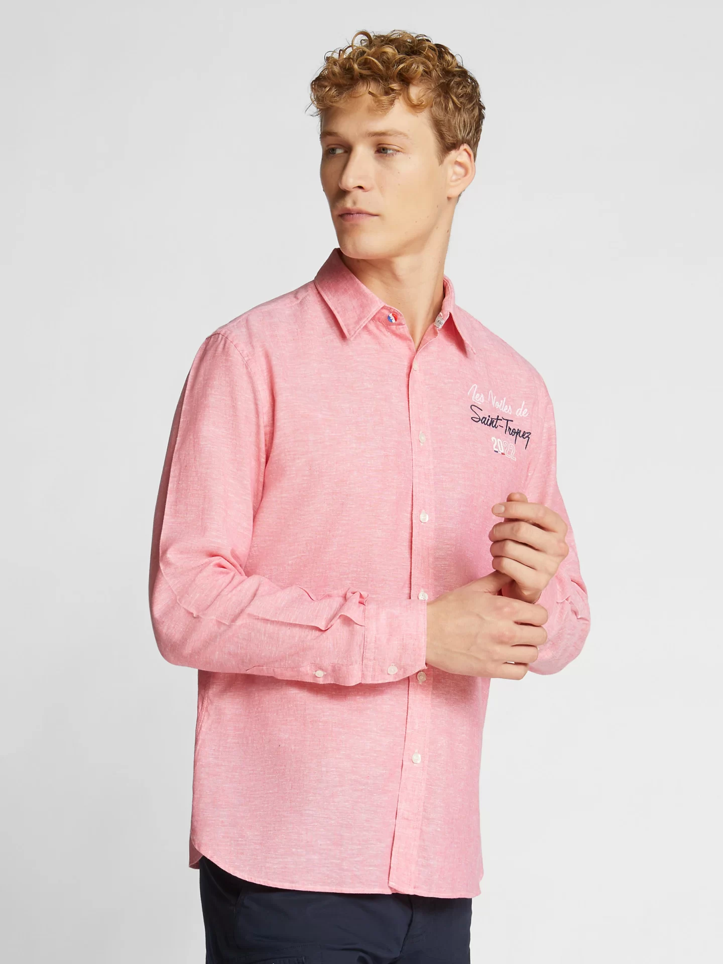 vst43_lvdst_collection_2022_homme_chemise_coton_lin_404537_0230_msfront2_2800x