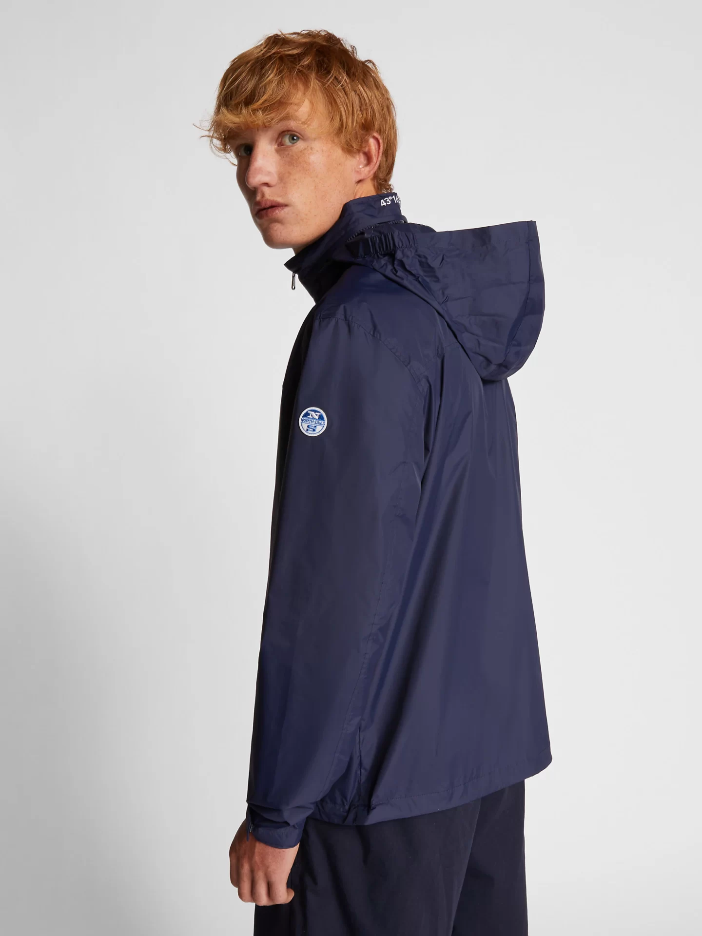 vst43_lvdst_collection_2022_homme_sailor_jacket_402030_0802_msback1_2800x