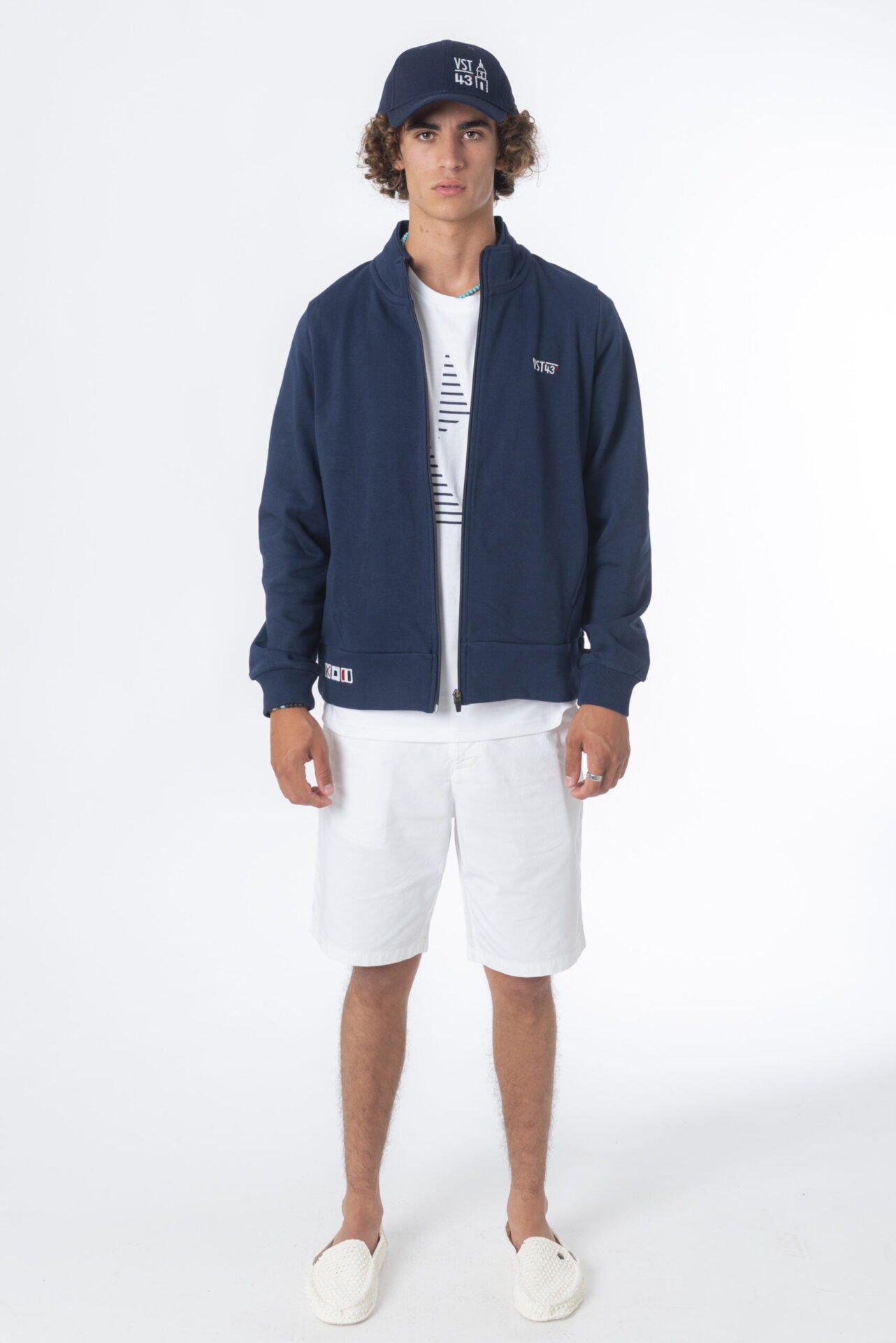 vst43_collection2022_homme_veste_zippee_farou_marine_01-scaled