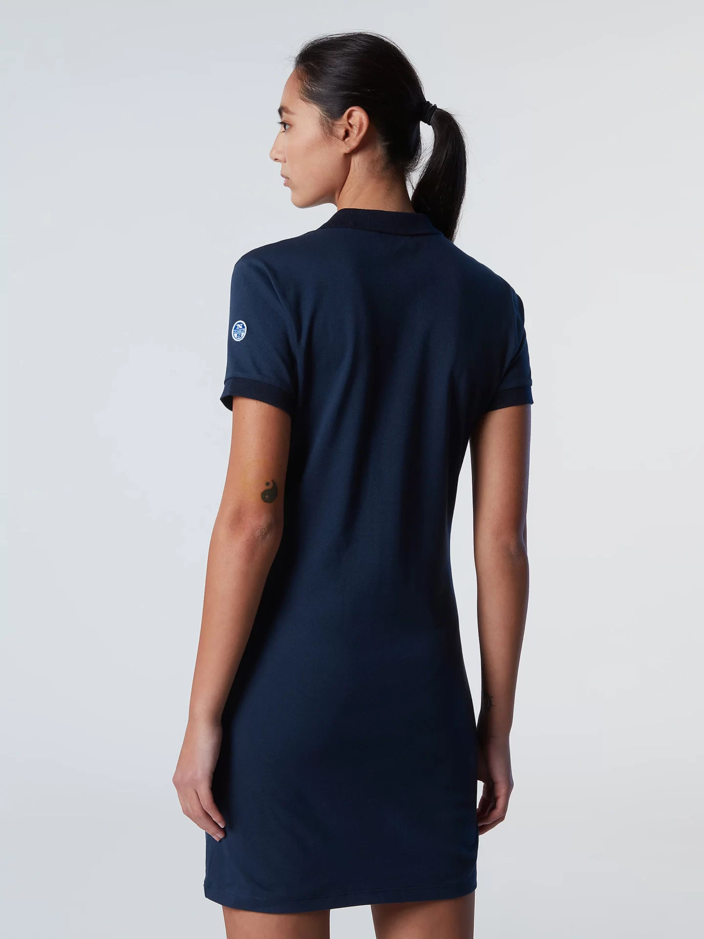 vst43_lvdst_collection_2023_femme_robe_polo_444516_0802_msback1_e1e0890b-c0be-4a20-ac91-35bc0c13a04c_2800x