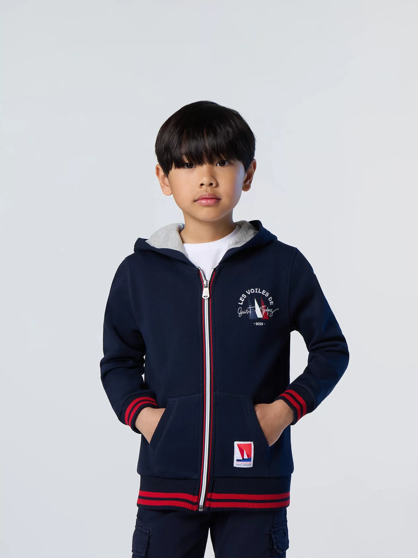 vst43_lvdst_collection_2023_enfant_hoodie_full_zip_ 432003_0802_msfront1_5f10ac44-3a20-4091-9203-1c1891b9ac71_2800x.jpg