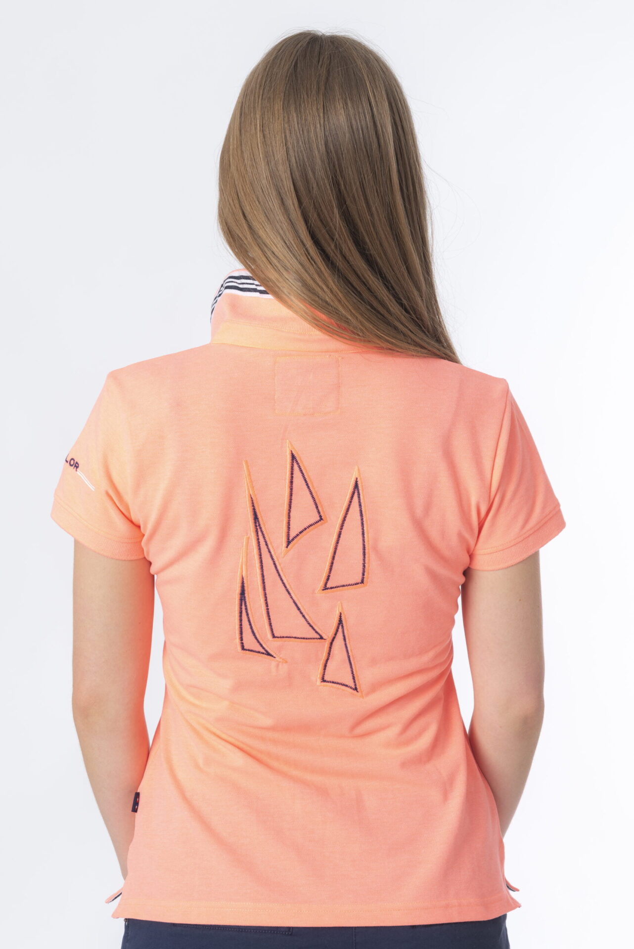 vst43_collection2022_femme_polo_notos_orange_04-scaled