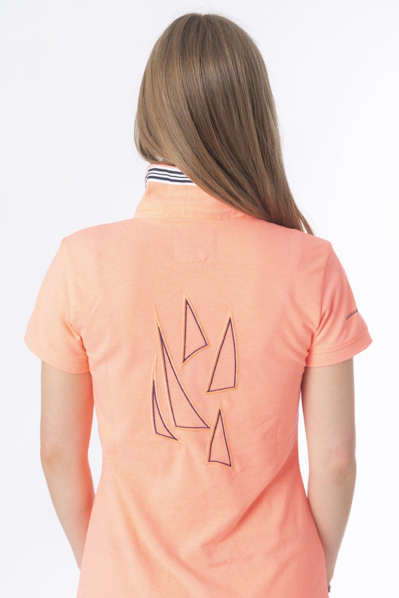 vst43_collection2022_femme_robe_polo__apeliotes__orange_04-scaled