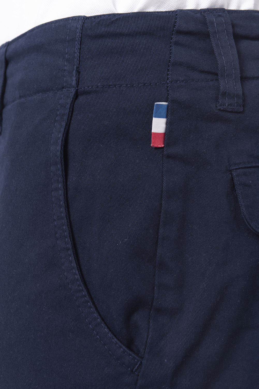 405020_0802_navy_cargo_short_24_poche2