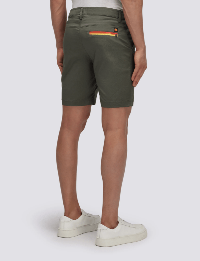 Addi Walkshort, coloris Dark Ar Green 03