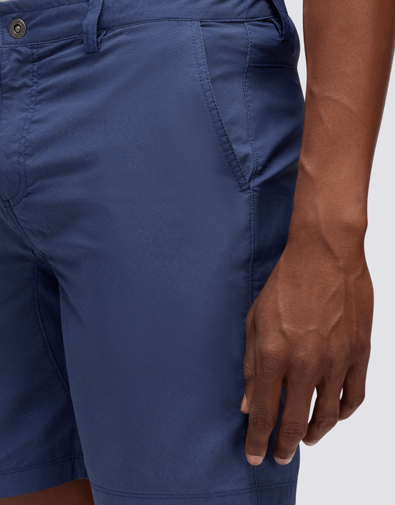 M164WKP8700_man_addiwalkshort_navy_zoom