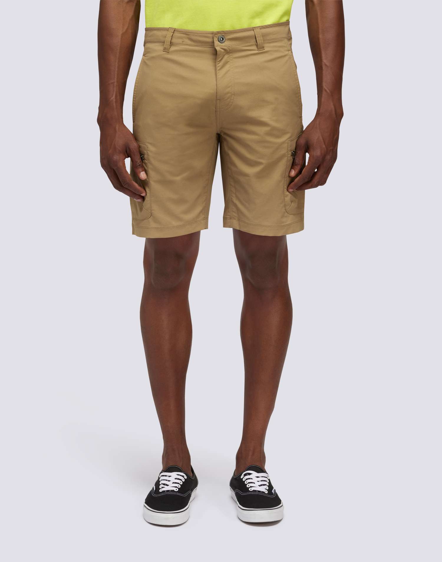 MAN-SHORTSREGULAR-ADANWALKSHORT-KHAKI02-M169WKP8700-15802-1