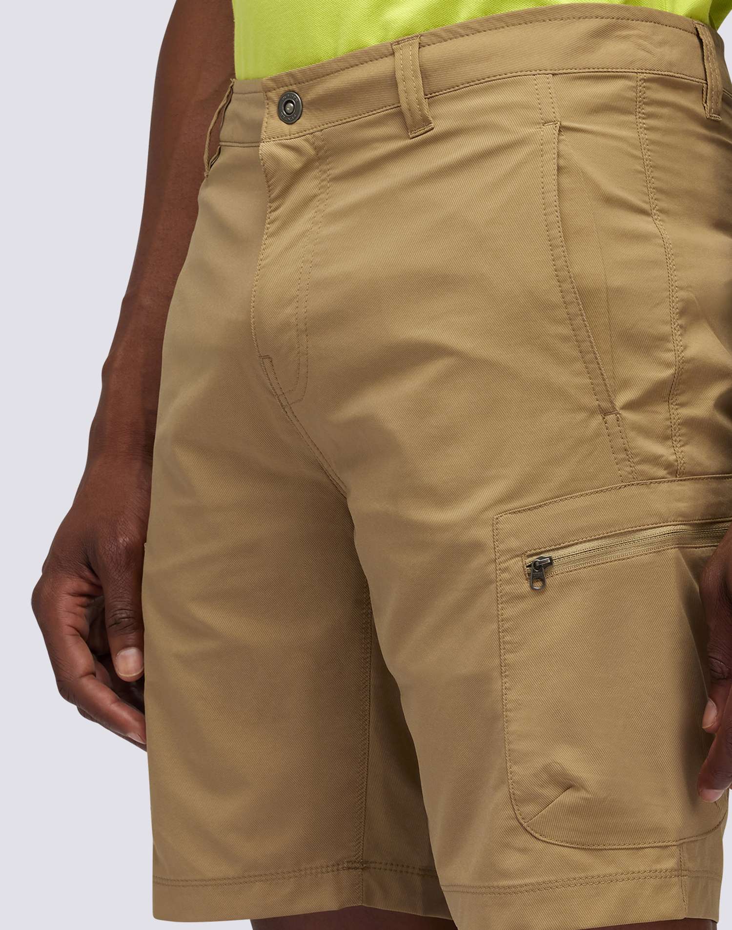 MAN-SHORTSREGULAR-ADANWALKSHORT-KHAKI02-M169WKP8700-15802-4