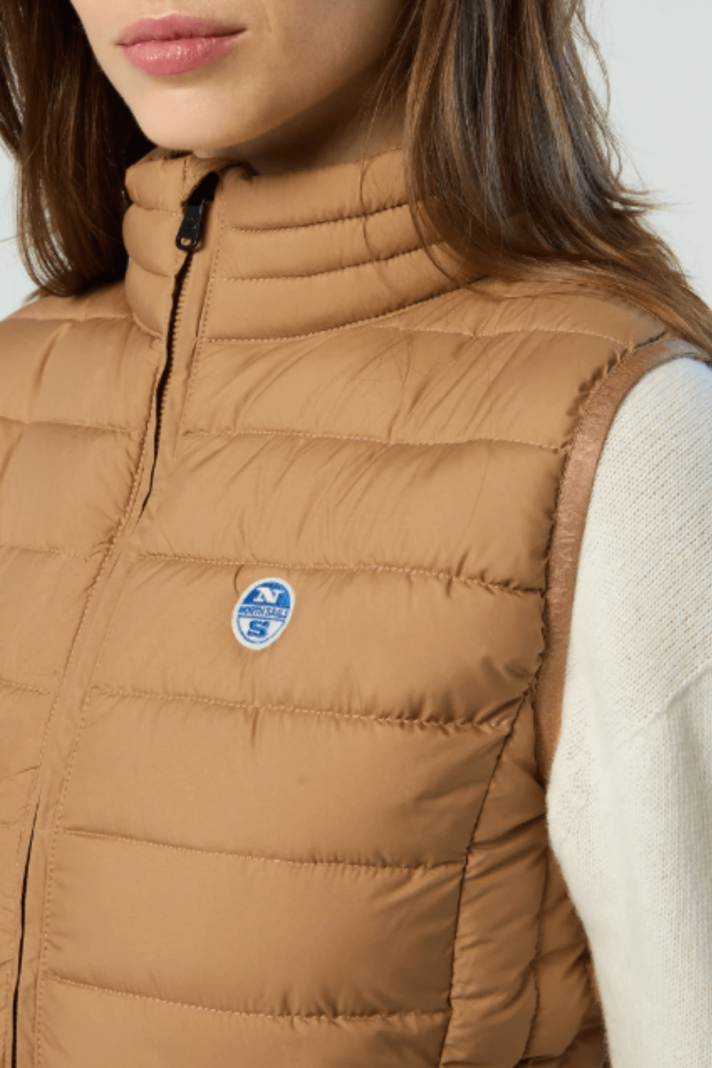 010003 GALIA VEST CAMEL DETAIL1