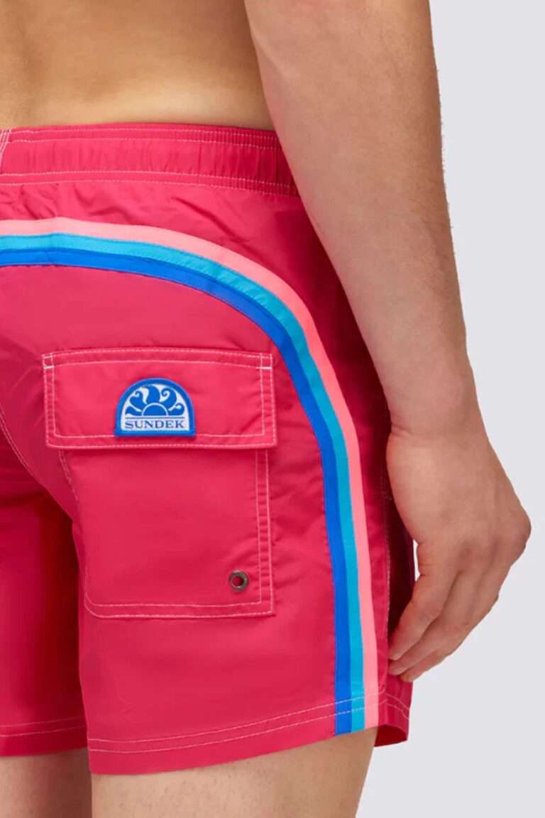 Short de bain Sundek rose à bandes arc-en-ciel