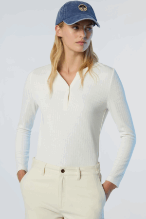 T SHIRT L/S W/BUTTONS