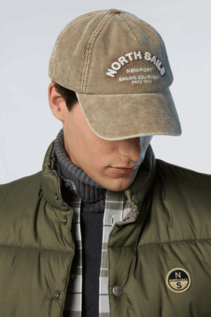 BASEBALL CAP