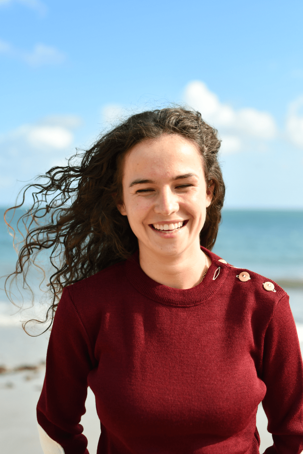 petra_femme_bordeaux_blanc_optimist_face