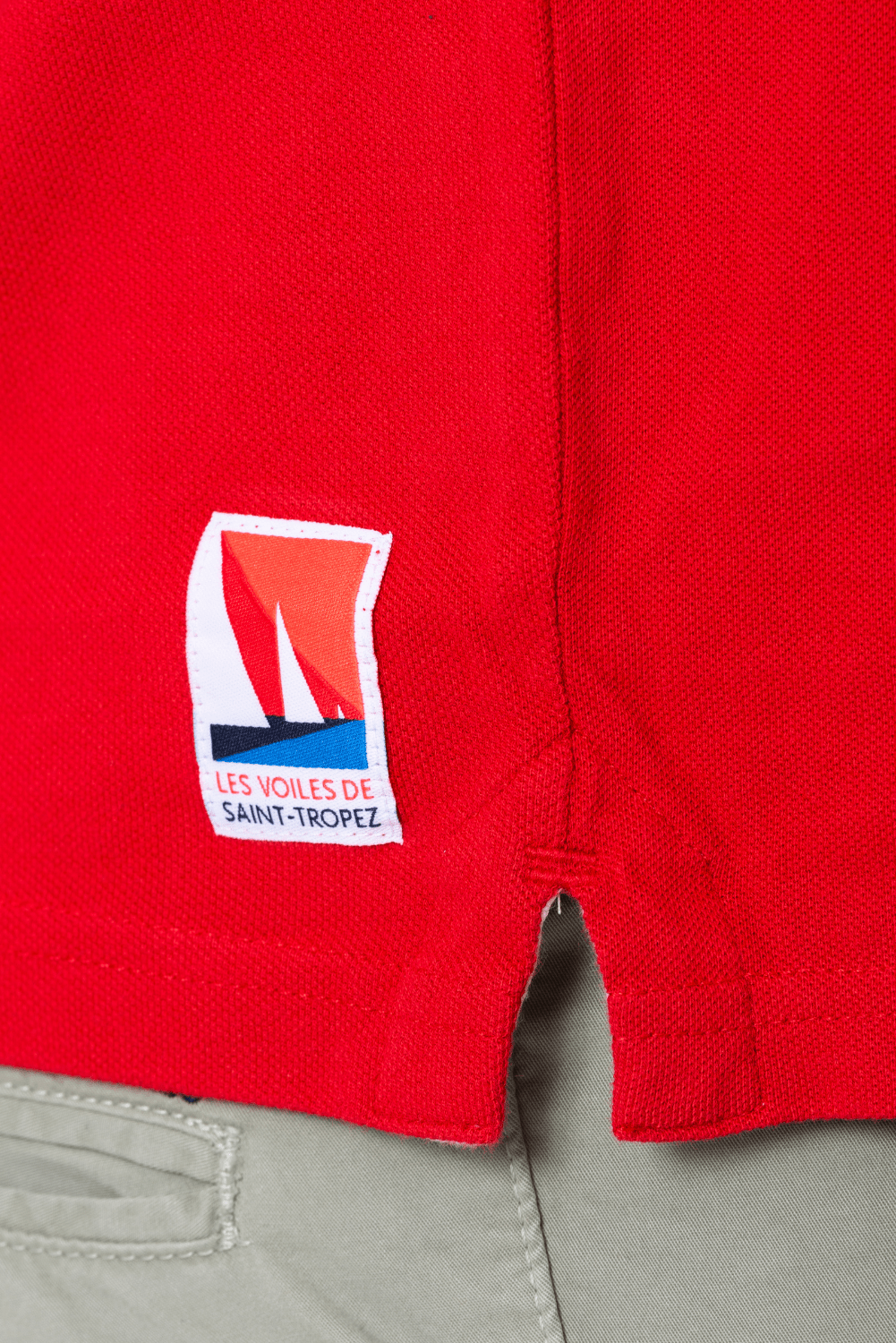493048-lvdst26-polo-premium-0246-red-samba-man-detail4