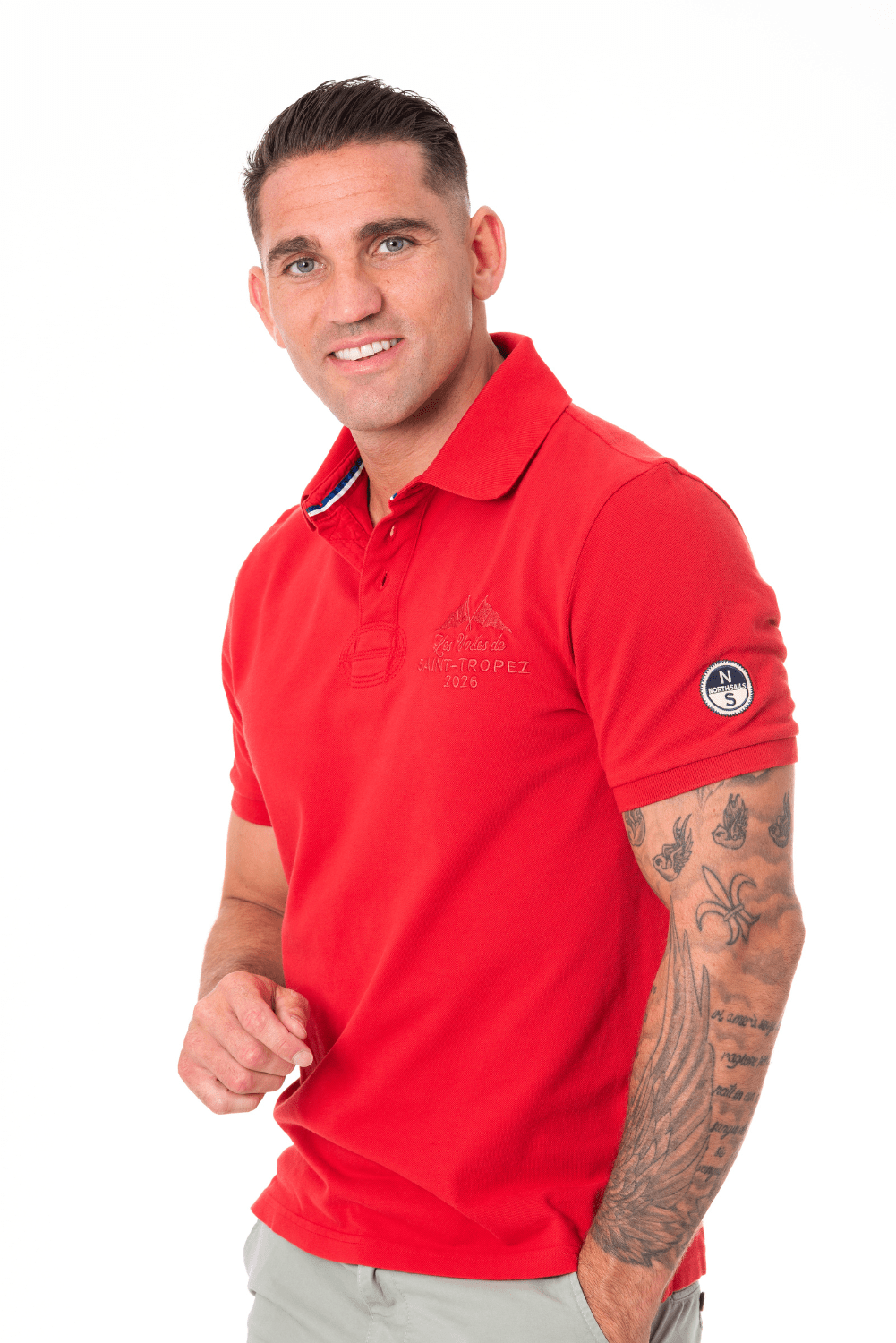 493048-lvdst26-polo-premium-0246-red-samba-man-side