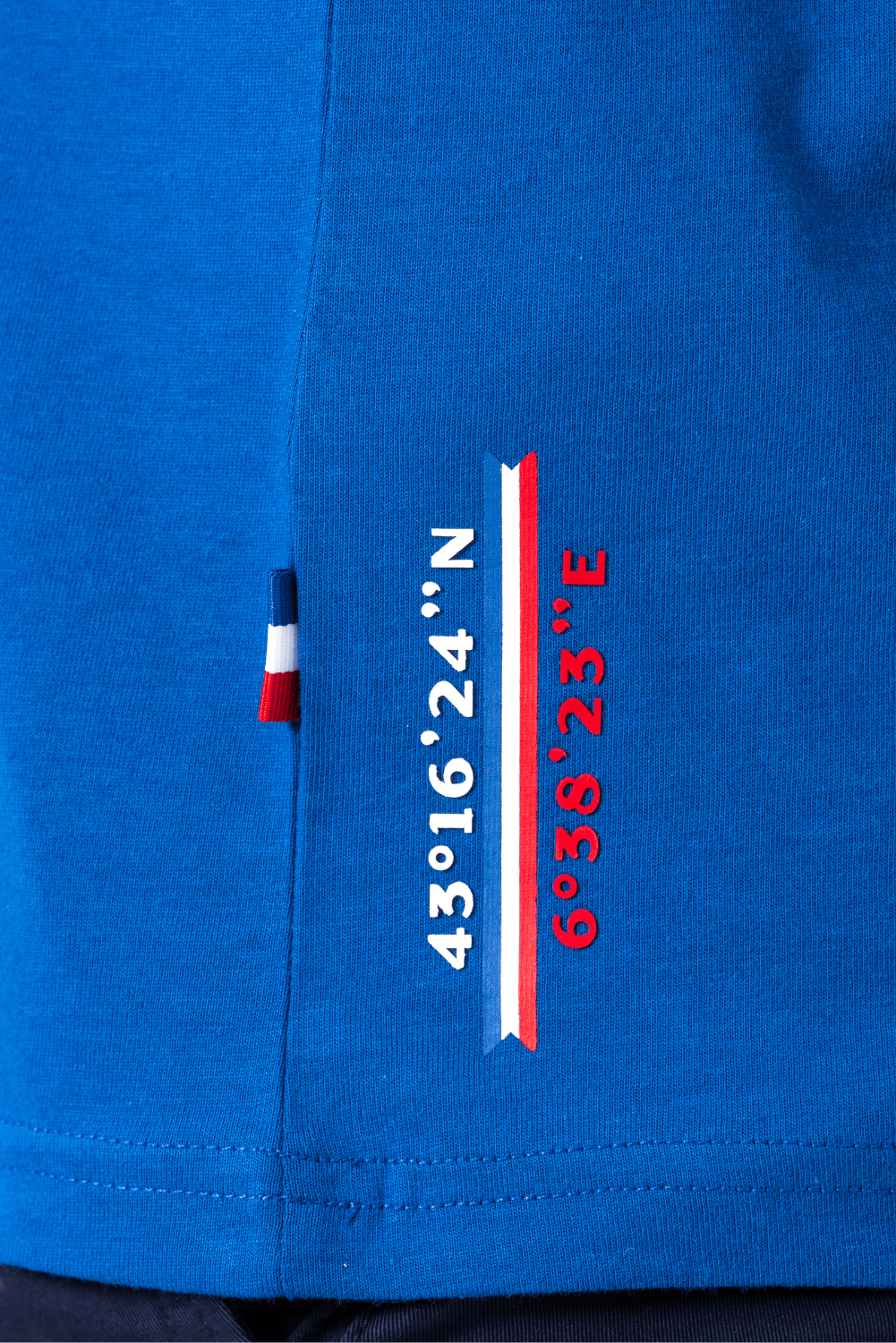 495012-lvdst26-tshirt-man-0790-ocean-blue-detail2