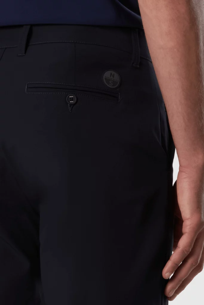 CHINO TECH, coloris Navy Blue